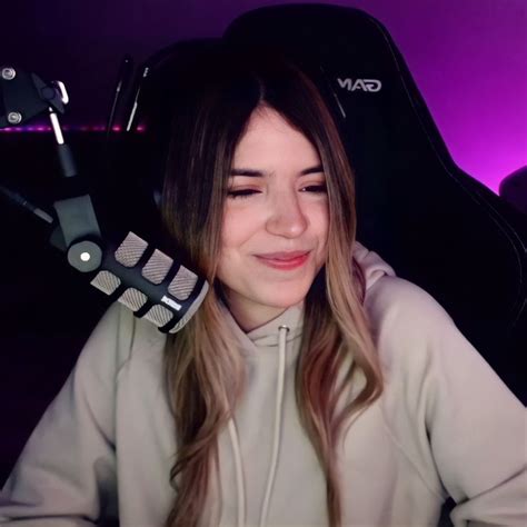 rivers_gg|rivers gg hot.